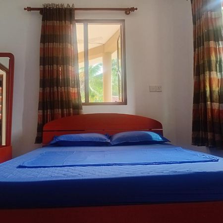 Guesthouse Dilush ベールワラ エクステリア 写真