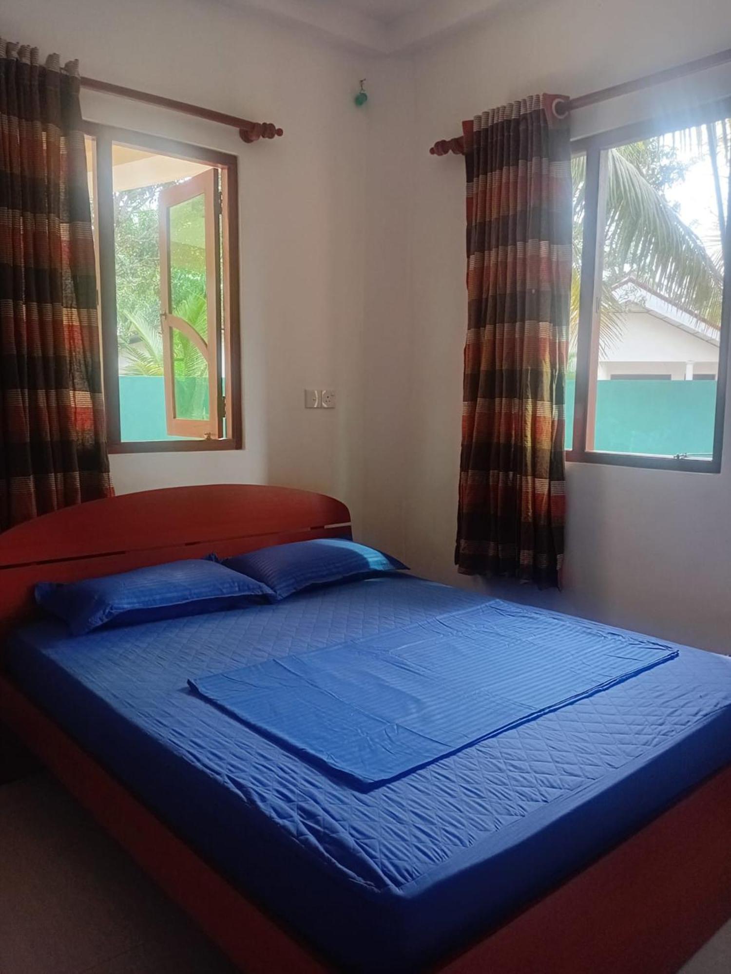 Guesthouse Dilush ベールワラ エクステリア 写真