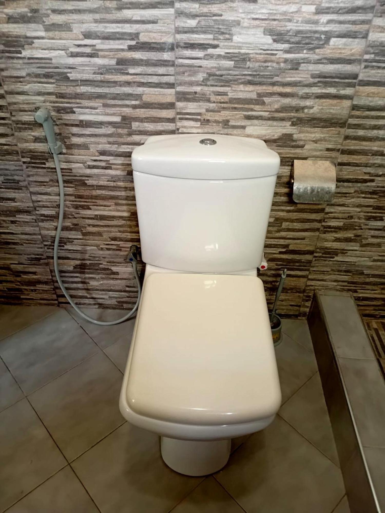 Guesthouse Dilush ベールワラ エクステリア 写真